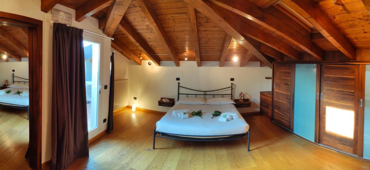 The Lake Apartment Colico Esterno foto